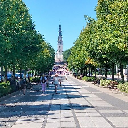 Cicha Kawalerka W Samym Centrum Częstochowa Exteriör bild